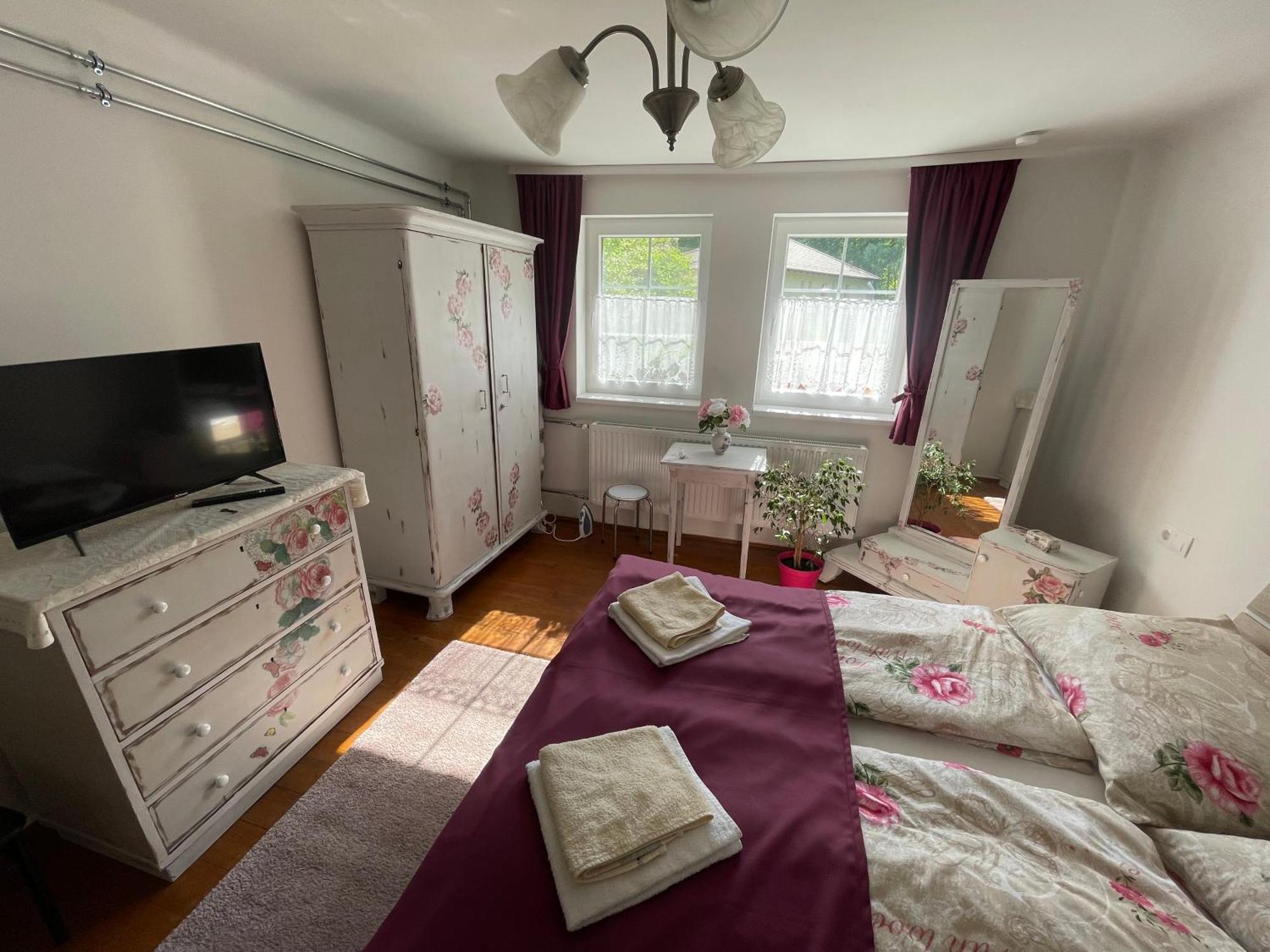 Hidlab Apartman Kimle ภายนอก รูปภาพ
